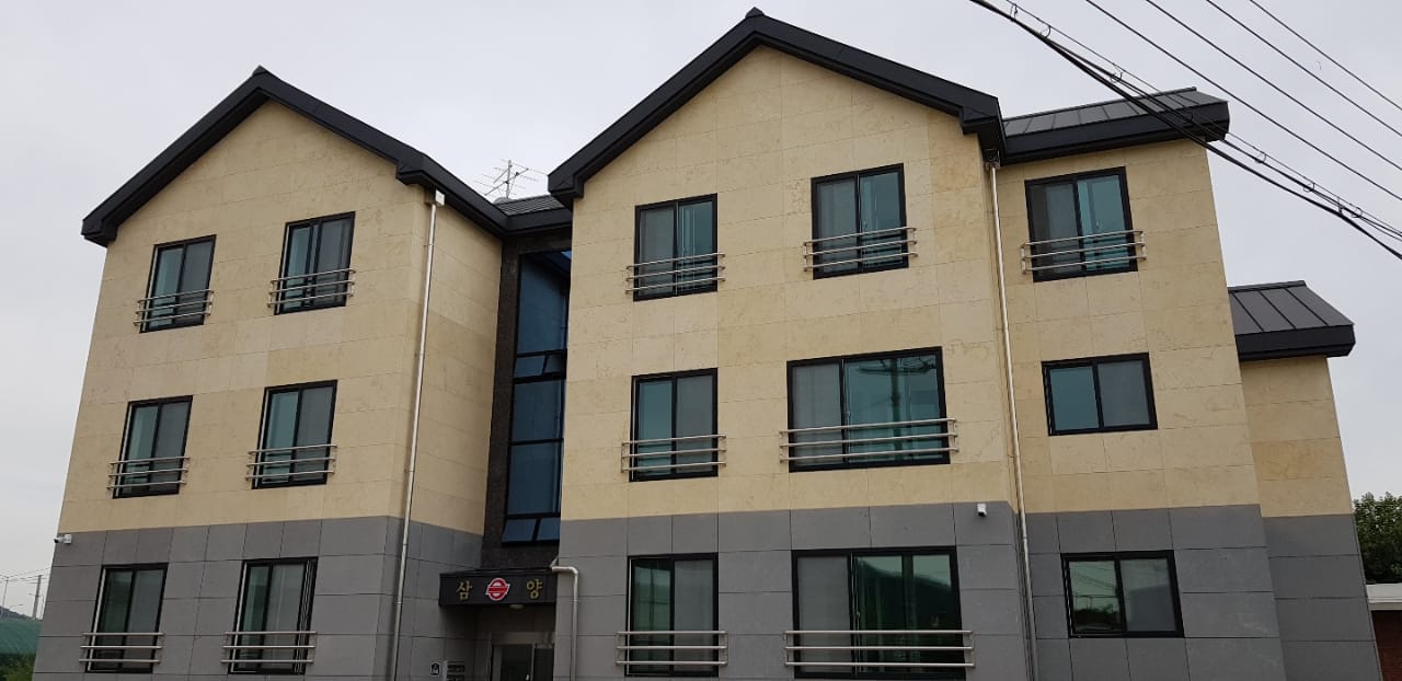 8f9e0d1d 5dad 418f 8d8f f6acfba4a1c5